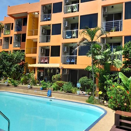Porterhouse Beach Hotel Patong Eksteriør bilde