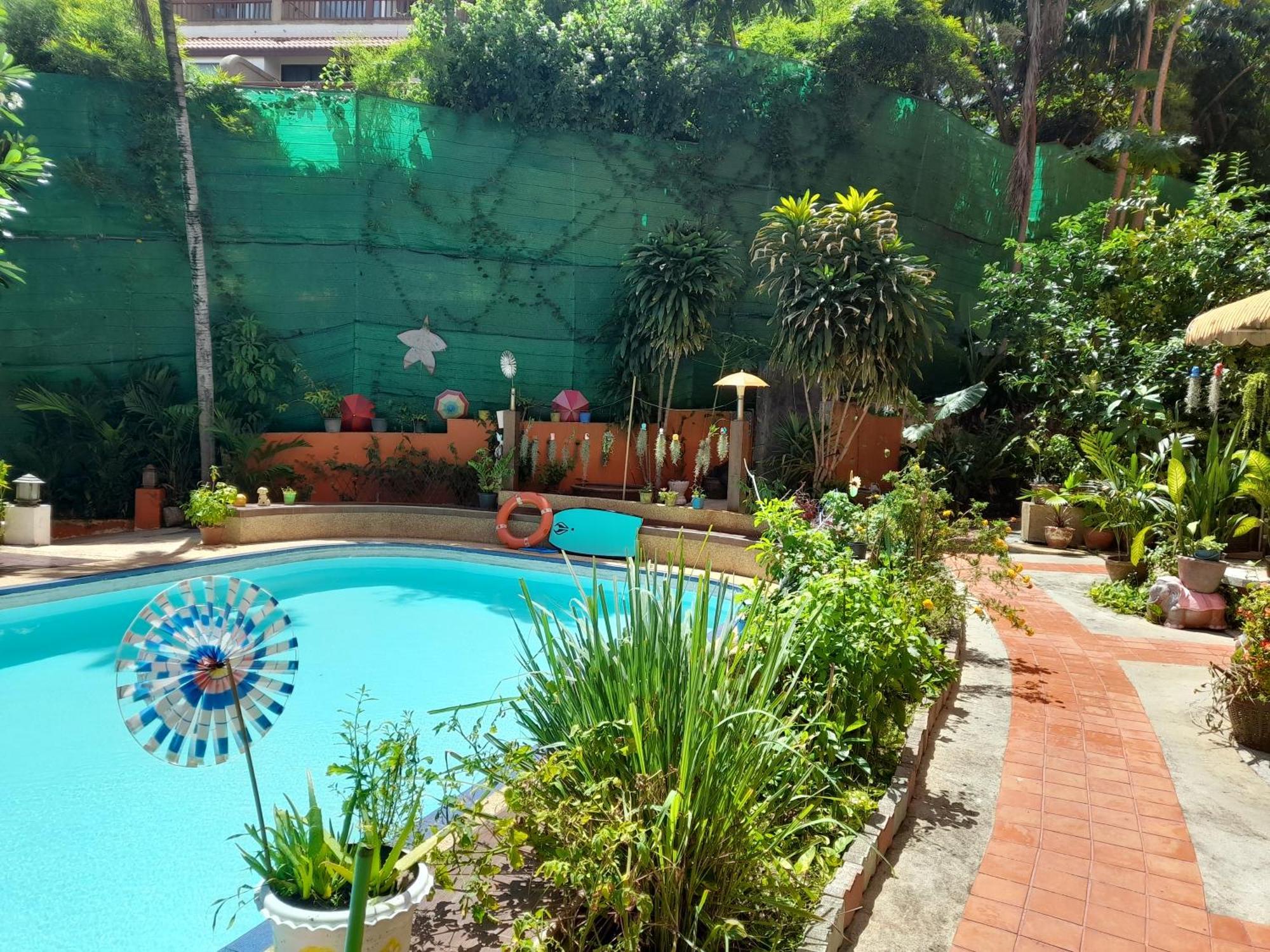 Porterhouse Beach Hotel Patong Eksteriør bilde